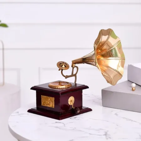 Gramophone Decorative Showpiece Vintage Design for Home